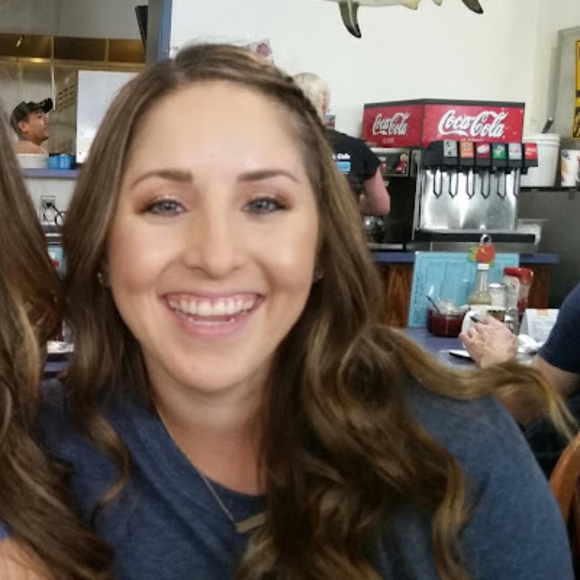 Meet your Posher, Faith - Picture 1 of 1